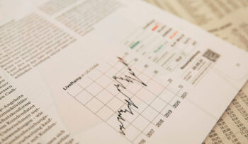 Cheatsheet that includes financial analysis about the target company